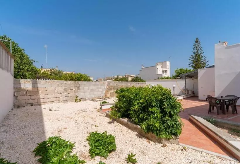 Casa Vacanza Lu Sule