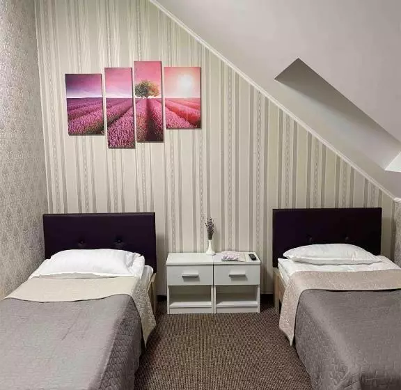 ホテル готель лаванда