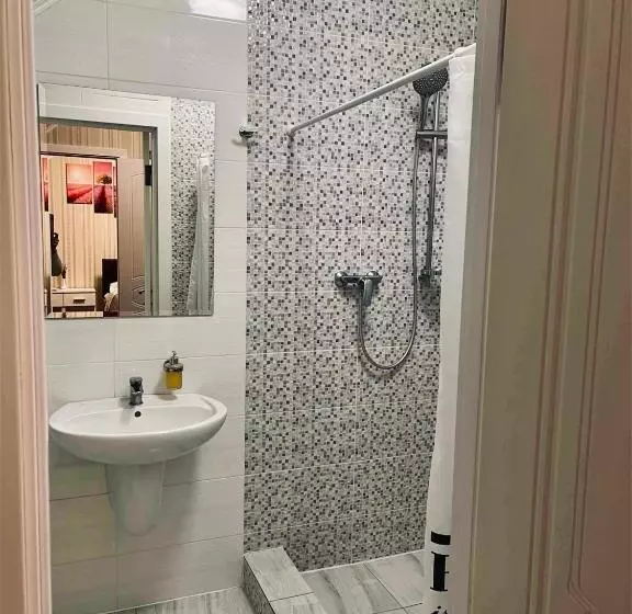 ホテル готель лаванда