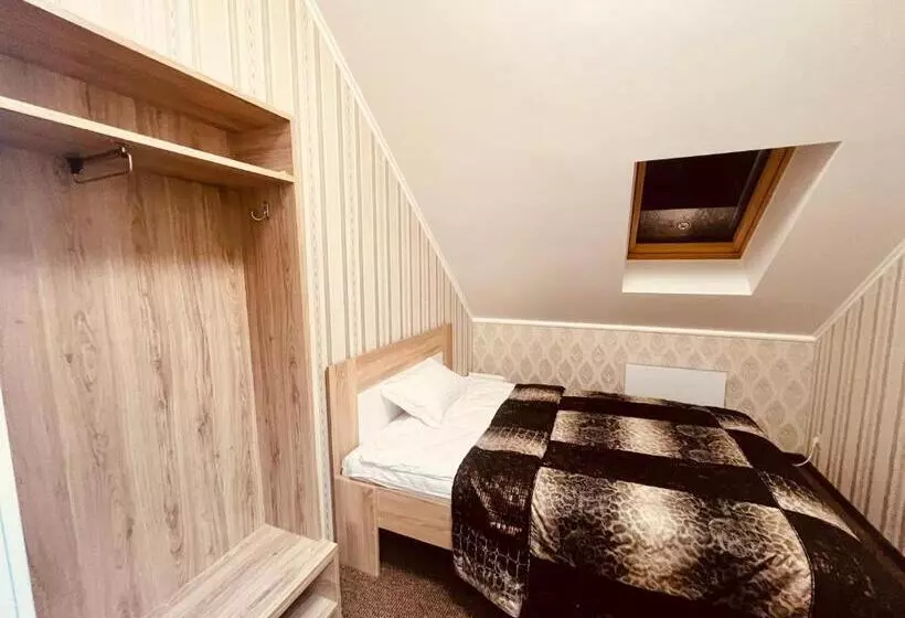 ホテル готель лаванда