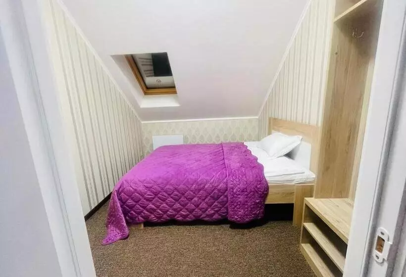 ホテル готель лаванда