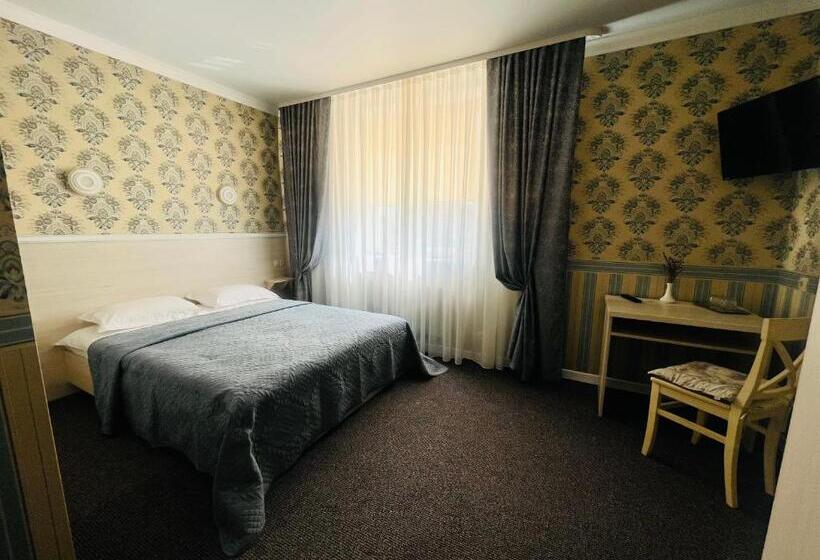 酒店 готель лаванда