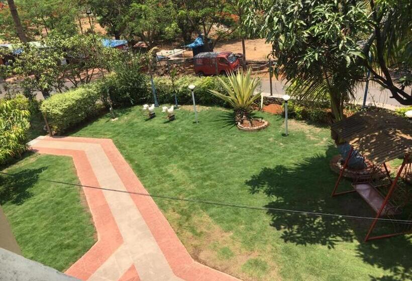 Hotel Cold Spot Village Resort