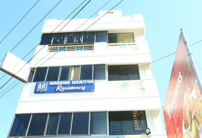 ホテル Harsha Haritha Residency