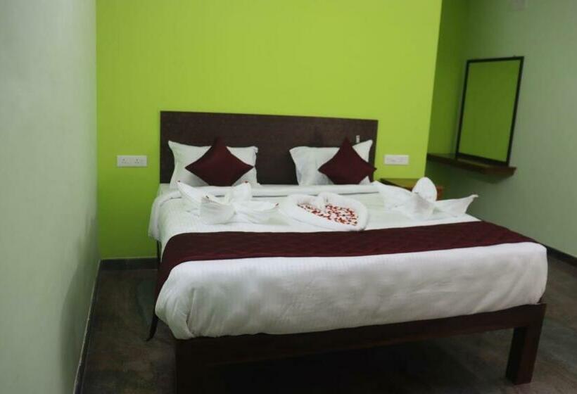 בית מלון כפרי Le Springlynn Residency