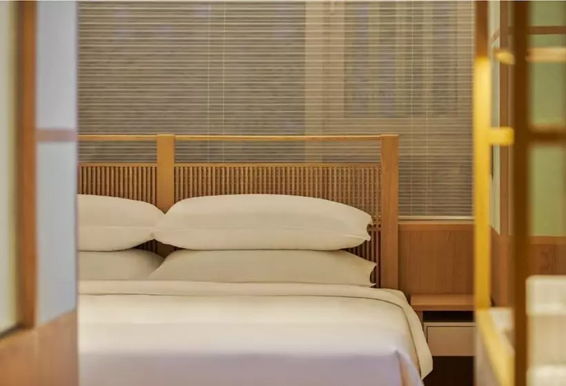 Hotelli The Shàng By Artyzen Qiantan Shanghai