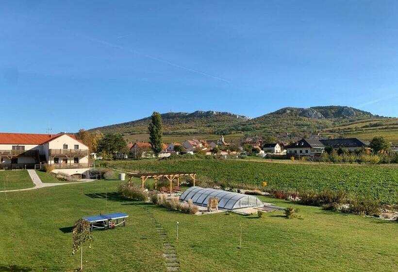 بنسيون U Jeřába   Komplex C