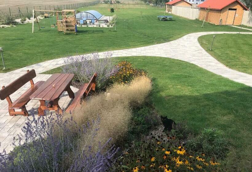 بنسيون U Jeřába   Komplex C