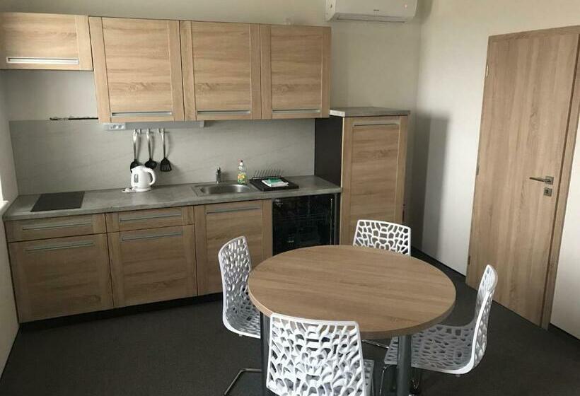 بنسيون U Jeřába   Komplex C