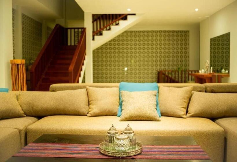 Sunkissed Villa Senggigi