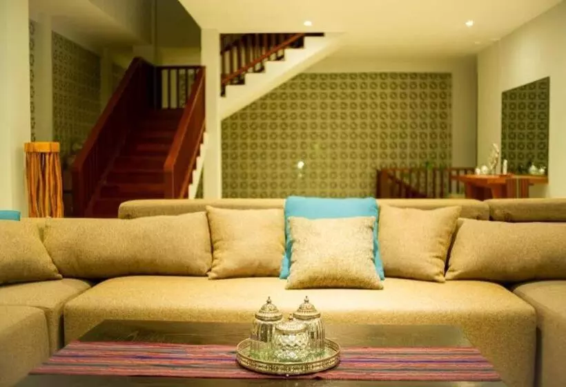 Sunkissed Villa Senggigi