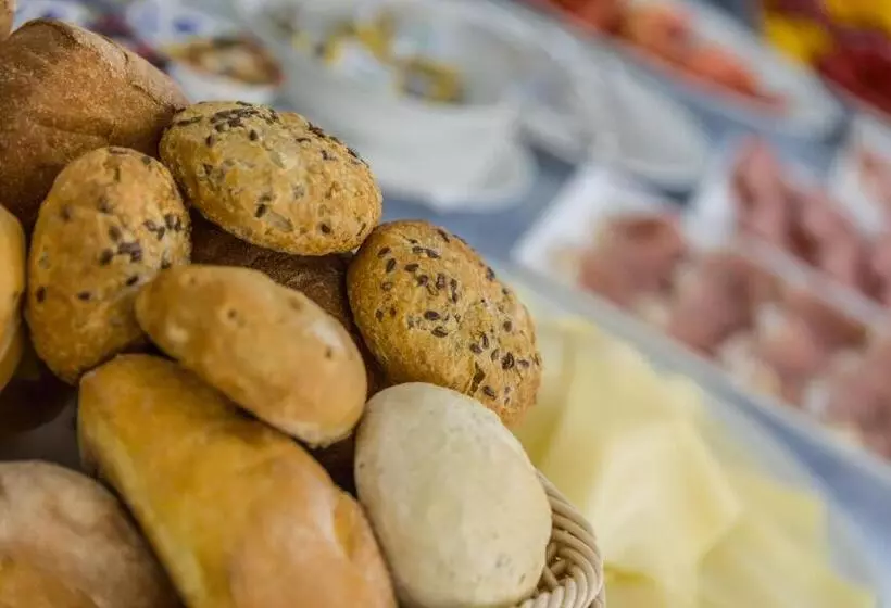 酒店 Aviano Palace