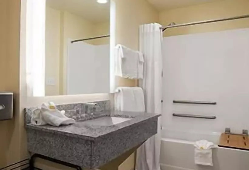 호텔 Days Inn & Suites By Wyndham Caldwell