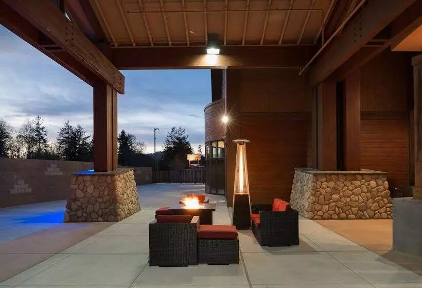 酒店 Holiday Inn Express Redwood National Park, An Ihg