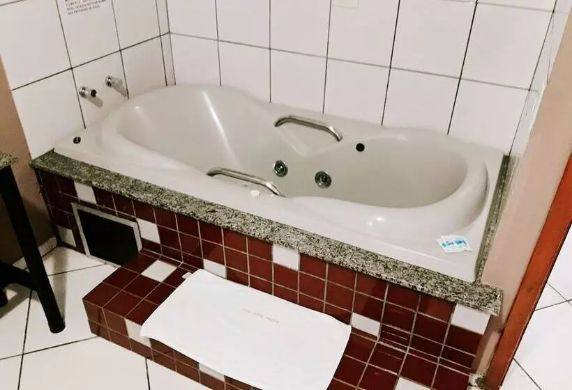 ホテル Londres Royal