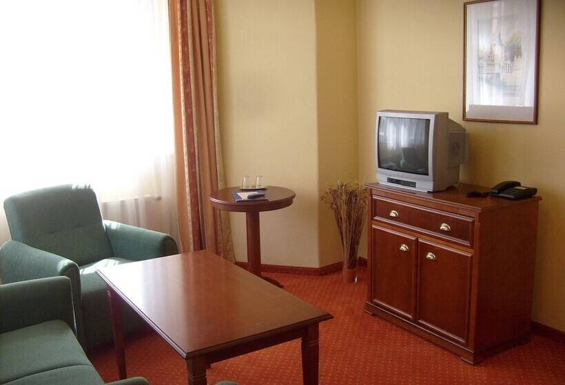 Hotel Lázeňská Léčebna Mánes