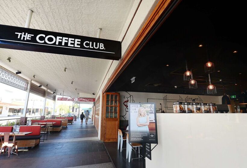 فندق Oaks Gladstone Grand