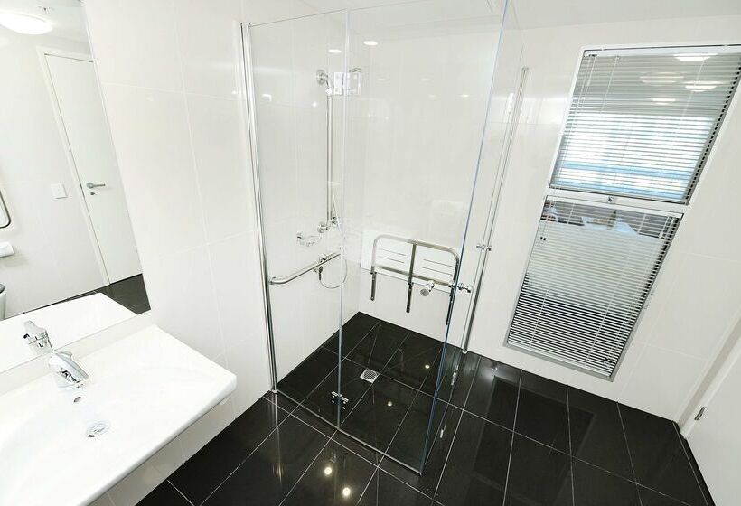 فندق Oaks Gladstone Grand