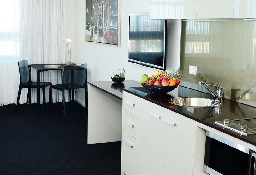 فندق Oaks Gladstone Grand