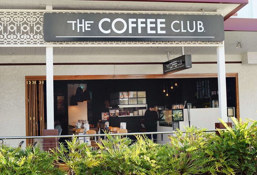 فندق Oaks Gladstone Grand