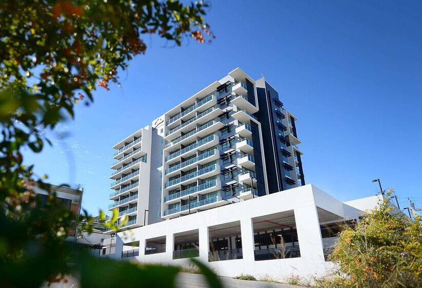 فندق Oaks Gladstone Grand