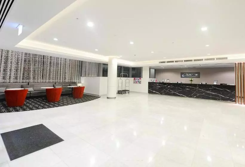 Hotel Oaks Gladstone Grand