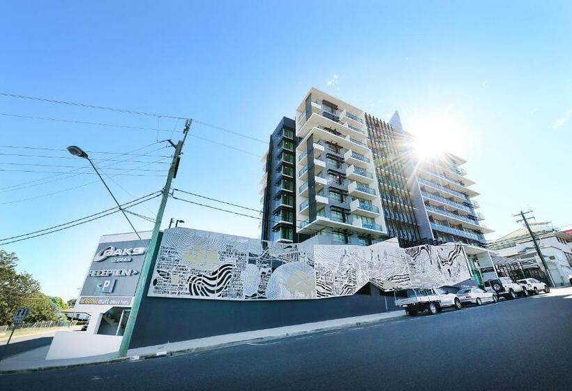 فندق Oaks Gladstone Grand