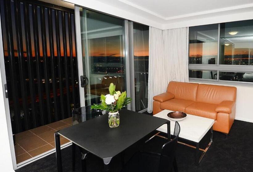 فندق Oaks Gladstone Grand