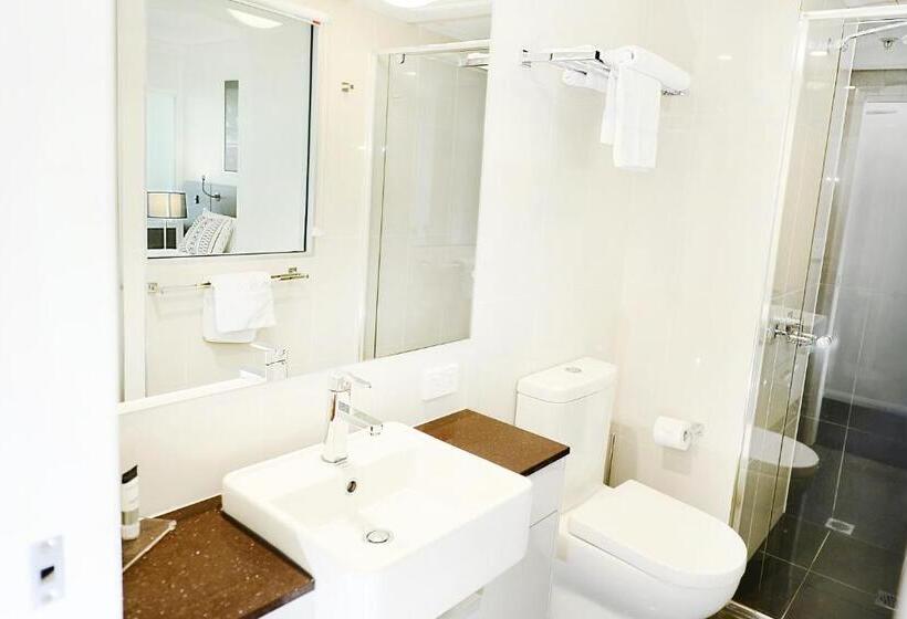 فندق Oaks Gladstone Grand