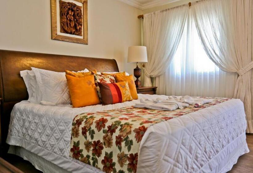 Отель Estaleiro Guest House