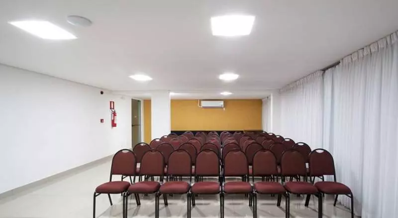 Отель Stop Inn Plus Pampulha