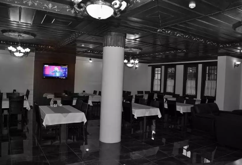 Simre Otel