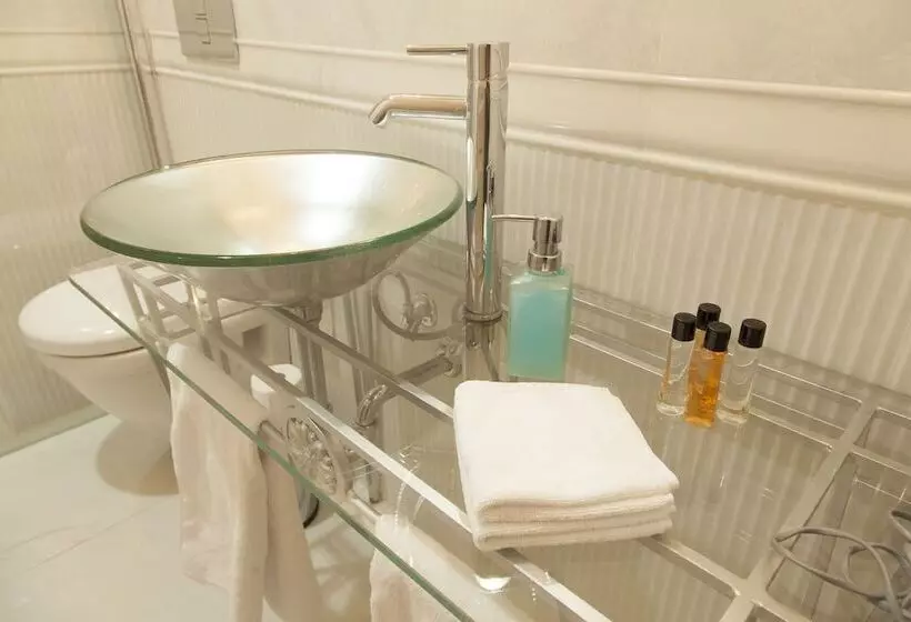 Villa Pera Suite