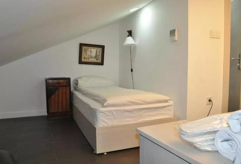 Villa Pera Suite