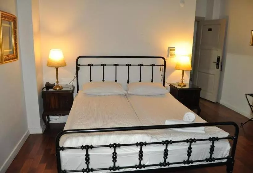 Villa Pera Suite