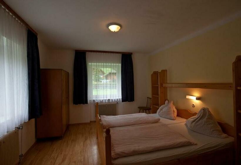 فندق صغير Gasthof Jaegerwirt