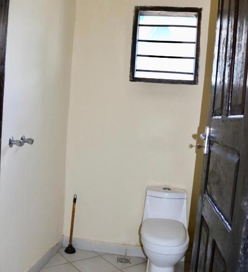 Lovely 4 Bed Villa Family Oriented Or A Smallgroup