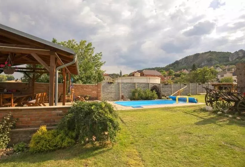 ペンション Penzion živá Pálava