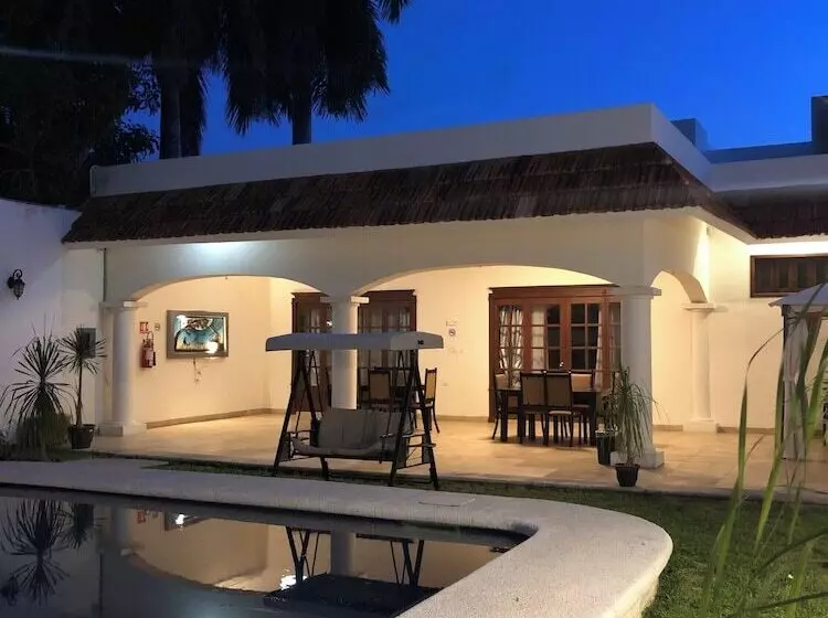 ベッドアンドブレックファースト Villas Segovia Hotel Boutique & Suites