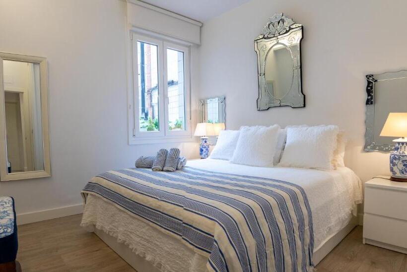 Bilbao Plaza Campuzano De Bilbao Suites, Elegante Y Céntrico