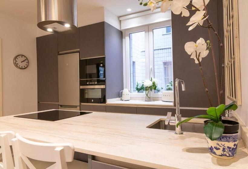 Bilbao Plaza Campuzano De Bilbao Suites, Elegante Y Céntrico