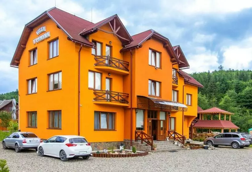 Hotelli у румуна