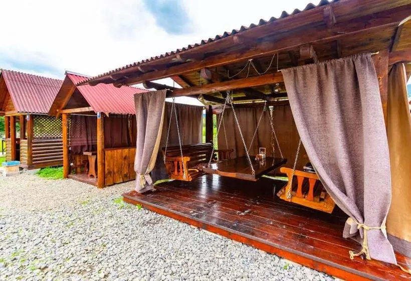 Hotelli у румуна