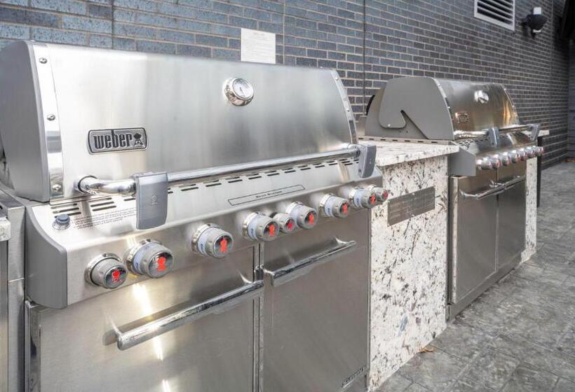 בית מלון כפרי Towneplace Suites By Marriott Louisville Downtown