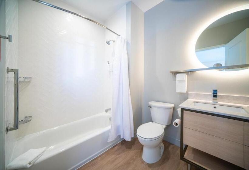 בית מלון כפרי Towneplace Suites By Marriott Louisville Downtown