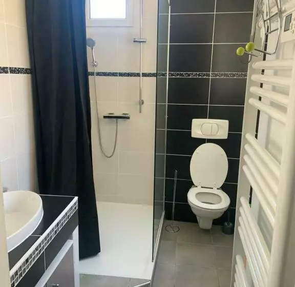 Appartement Charmant T3, Centre Ville De Millau