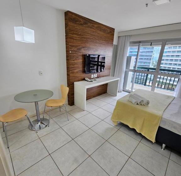 هتل Fusion Express By Rei Dos Flats