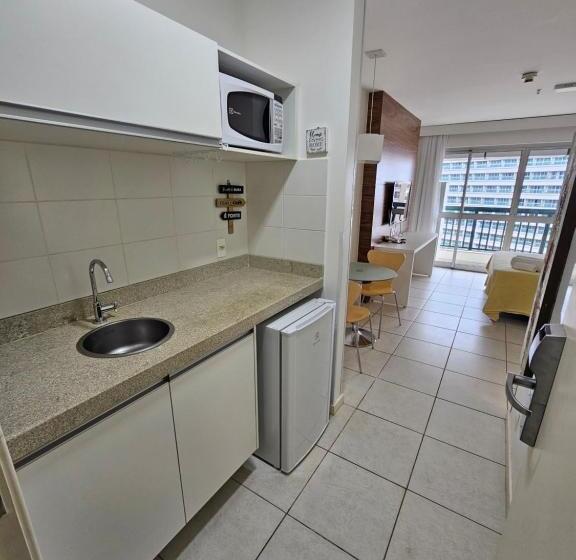 هتل Fusion Express By Rei Dos Flats