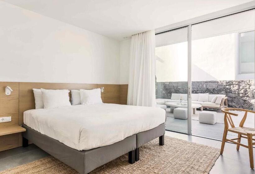 Karat Villa Balansa Rokabella