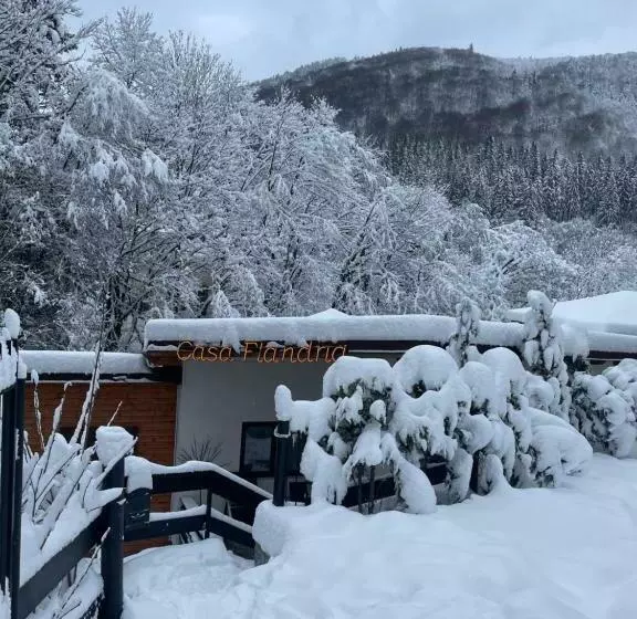 پانسیون Casa Flandria